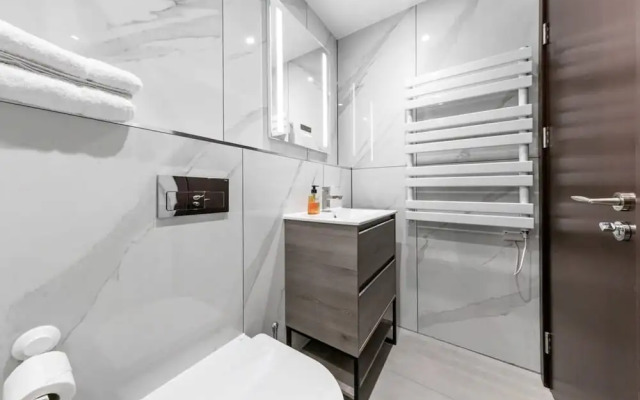Luxury Flat in North West London
