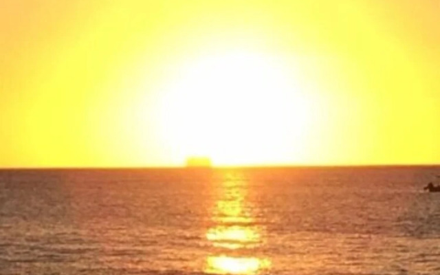 Sunset Oasis