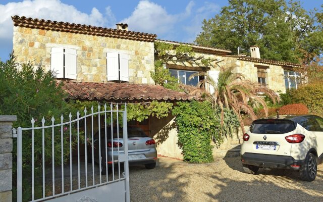 Quaint Villa in Fayence With Private Swimming Pool