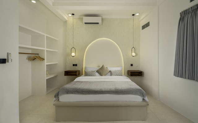 Casa Amor by GORO