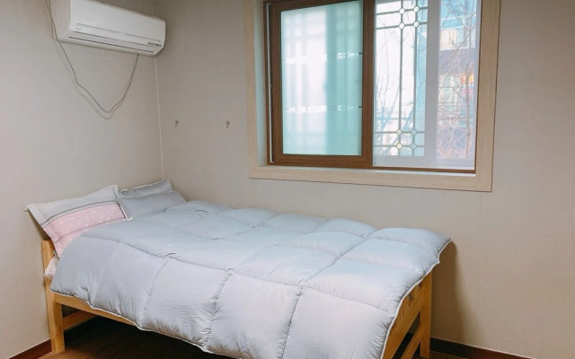 Ulsan Guesthouse by Sleeping Pong - Hostel