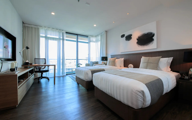 Civic Horizon Hotel & Residence