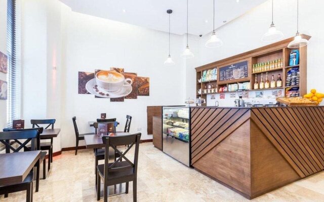 Avni Kensington Hotel