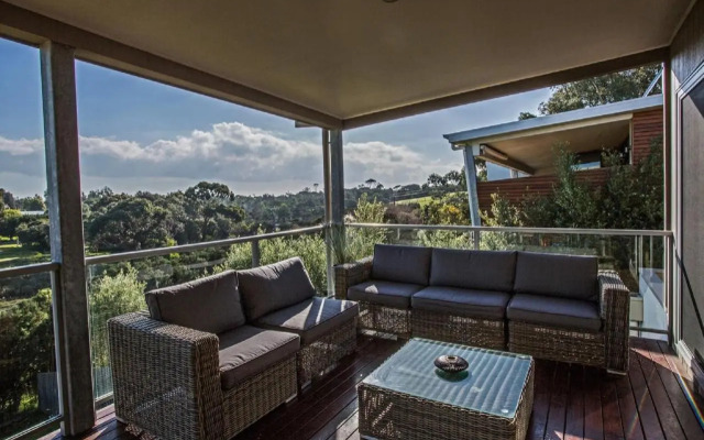 Saltwater Breeze Retreat