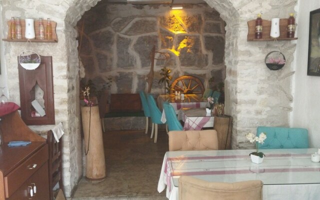 Topçuoğlu Konak Butik Otel