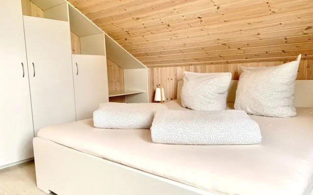 Nice Holiday Home in Dummer Near Lake