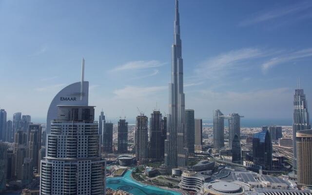 Ultimate Luxury & Views at the Fountains Dubai