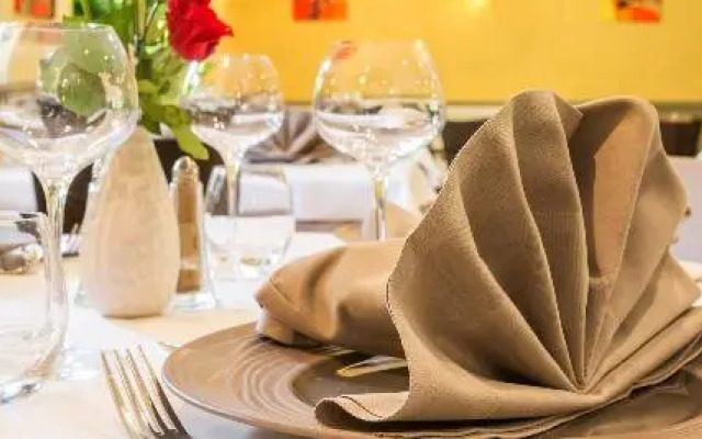 Logis Hotel De La Poste - Tence