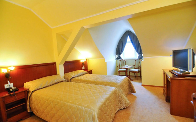 Hotel Maxim