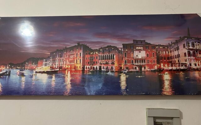 Venice Night 25 Double Room B