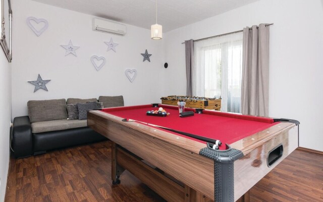 Beautiful Home in Sveti Petar With 5 Bedrooms, Wifi and Outdoor Swimming Pool