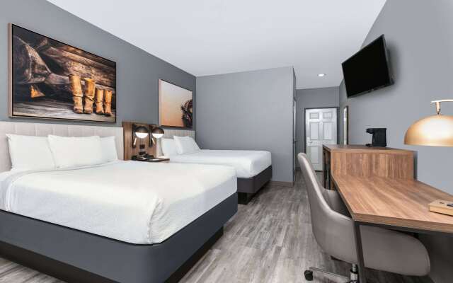 La Quinta Inn & Suites by Wyndham Decatur