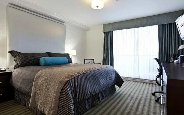 Sandman Hotel & Suites Kelowna