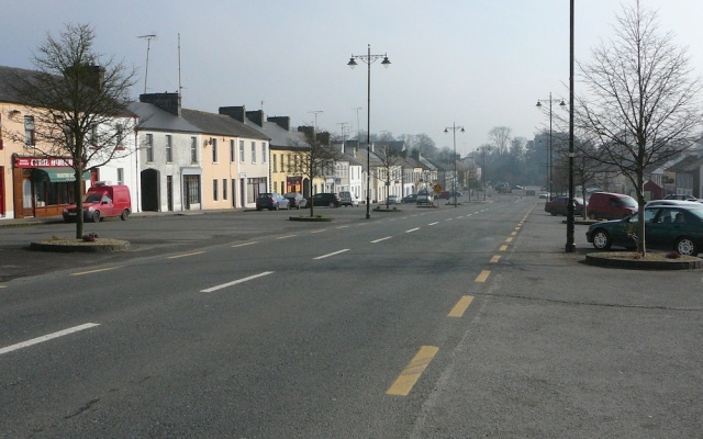 Inviting 4-bed House in Strokestown