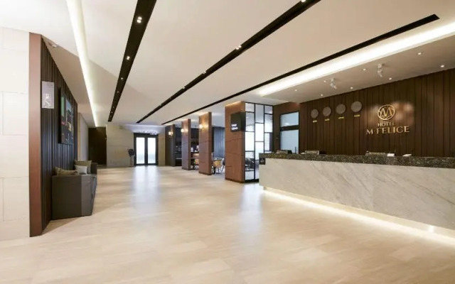 Hotel Mfelice