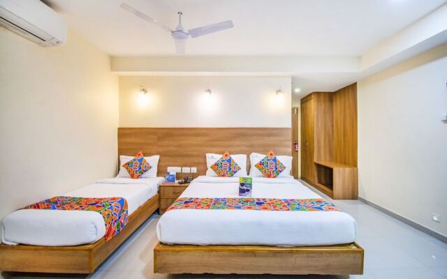 FabHotel Jansi Deluxe