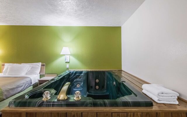 Red Roof Inn Greencastle South – Cloverdale