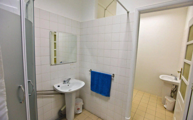 Tagus Palace Hostal