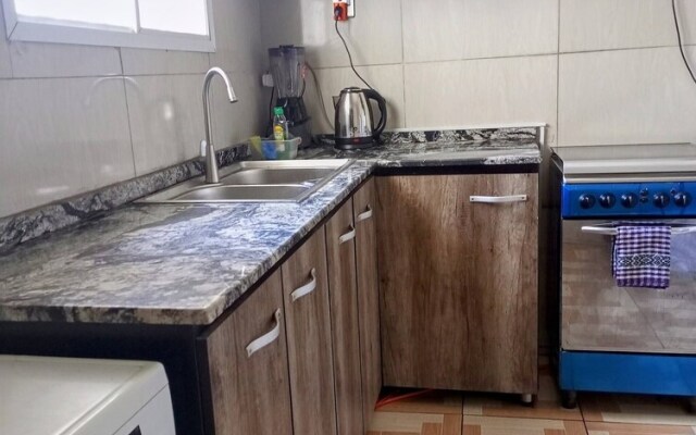 Lovely 2-bedroom Serviced Apartment With a Balcony