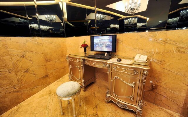 Ramada Grand Tsim Sha Tsui (Former Ramada Hong Kong Grand Tsim Sha Tsui)