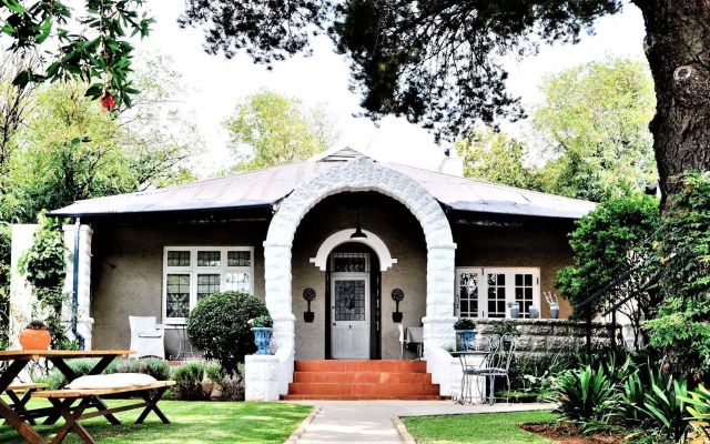 Ginnegaap Guest House