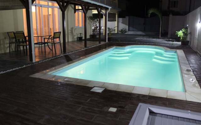 Villa With 3 Bedrooms in Pointe aux Cannoniers, With Private Pool, Fur