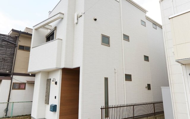 Satoie House