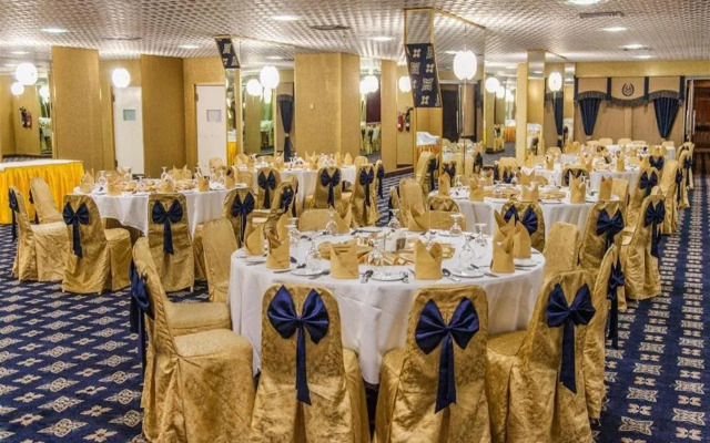 Sharjah Carlton Hotel