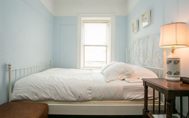 Lefferts Manor Bed and Breakfast