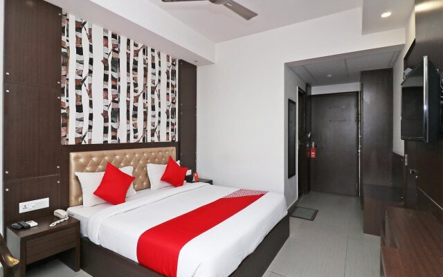 Hotel Nano by OYO Rooms