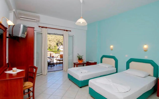 Nikas Villa Orange Apartments