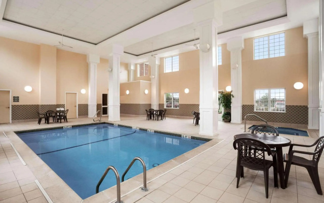 Four Points by Sheraton Bedford Manchester Airport
