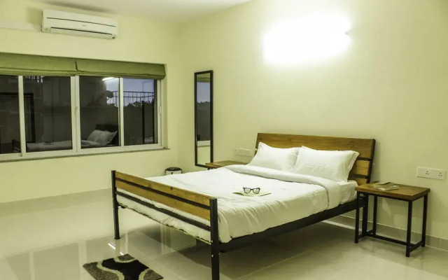 OYO Home 9787 2BHK Green View Miramar Beach