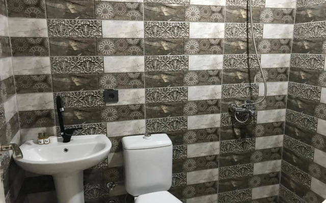Yedigoller Hotel & Restaurant