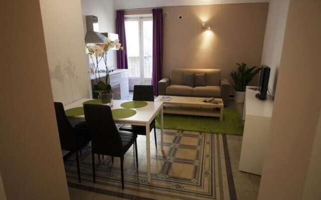 HomeHotels