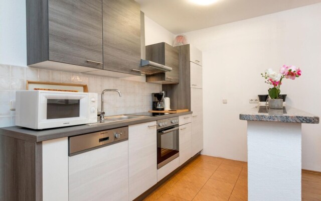 Stunning Apartment in Pula With Wifi and 2 Bedrooms