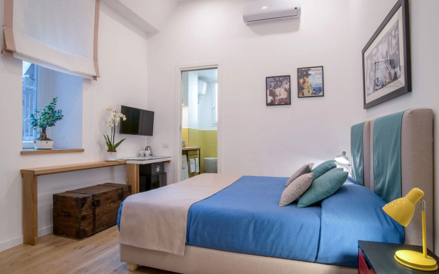 Napoliamo Guest House