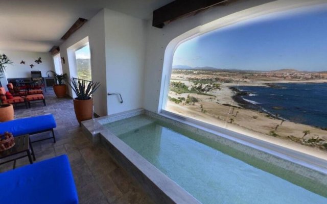 Spacious 3 Bedroom With Plunge Pool in Cabo