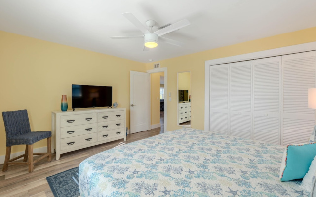 218 Mermaid Beach House