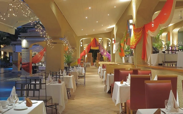 Mauricia Beachcomber Resort & Spa