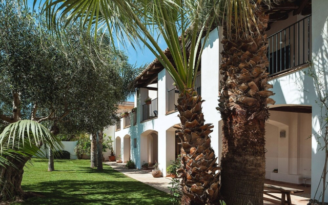 Wonderful Apartment In Villa With Pool - By Beahost Rentals