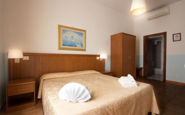 Few Steps from St. Peter