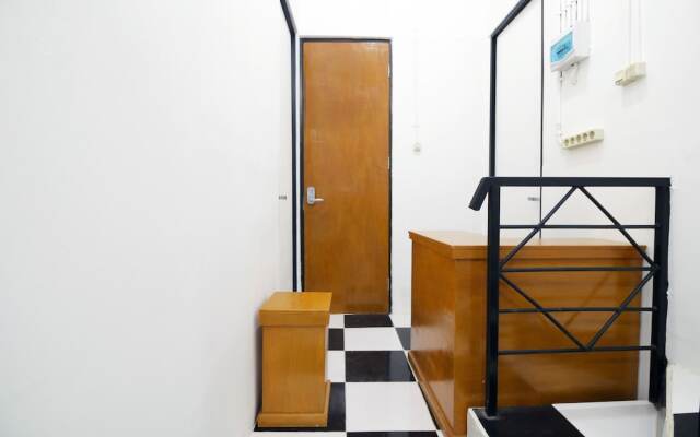 Airy Eco Syariah Kampung Bali Tiga Puluh 15 C Jakarta