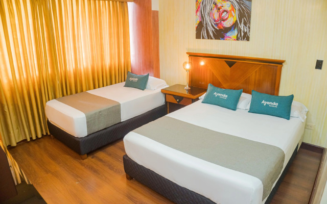 Hotel Imperio Real