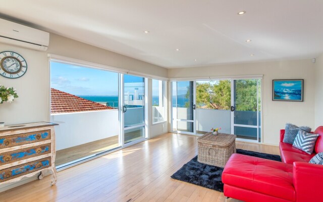 Auckland Campbell’s Bay Seaside Retreat