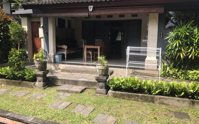 Bali Breeze Bungalows