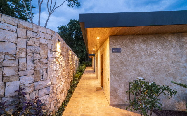 LALOON Luxury Suites - Adults Only