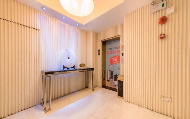 Kaiserdom Hotel Tiyuxi Metro Station