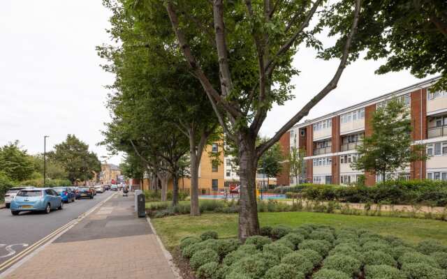 The Brixton Hideaway - Quaint & Elegant 2BDR Flat