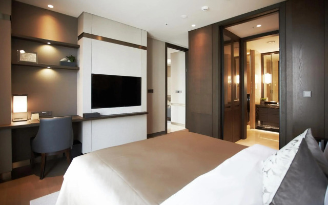 Crown Park Hotel